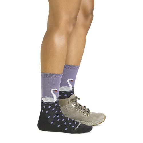 Darn Tough Vermont Women's Wildlife Crew Light Cushion Socks (6105) - color: Forest, size: Medium
