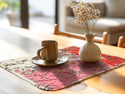 4-Piece Floral Patchwork Quilted Placemats, Original - color: Patchwork Floral Original