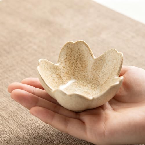 Floral Vanity Tray, Ceramic Jewelry Dish for Rings - color: camel