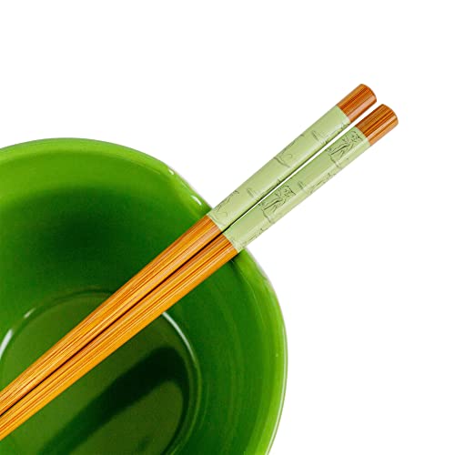 Star Wars Yoda May The Force Be With You Ceramic Dinnerware Set | Includes 20-Ounce Ramen Noodle Bowl and Wooden Chopsticks