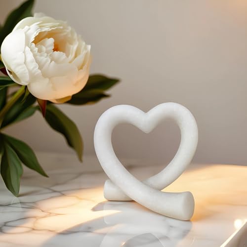 Lescafita Imitation Marble White Heart Decor Sculpture, Elegant Love Heart Statue Minimalist Modern Home Decor for Living Room Shelf Desk Coffee Table, Wedding Gift - color: Imitation Marble White