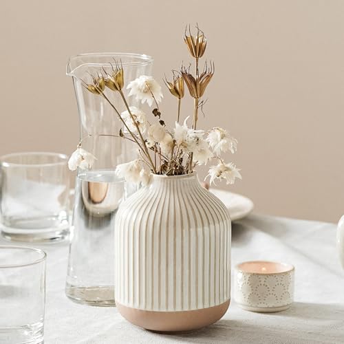 Boho Farmhouse Small Ceramic Vase for Pampas Grass & Flowers - 5.3 Inch Rustic White Vase, Centerpiece for Eucalyptus, Tiny Stems & Bouquets with Embossed Lines - color: Line