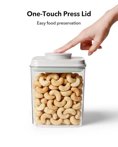 Airtight Food Containers Set with One-Touch Lid, Mixed Size Set (2.8 Qt *2+ 4.2 Qt *4) with Scoop, Stackable Jars for Complete Kitchen Organization - color: 4.2QT*4 + 2.8QT*2
