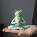 OwMell Ceramic Zen Frog Decor, Yoga Pose Meditation Frog Staute Figurine - style: Prayer