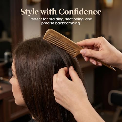 Melune Green Sandalwood Rat-Tail Comb with Fine Teeth for Hair Styling