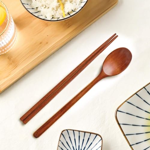 Wooden Chopsticks Spoon Set Korean Dinnerware Reusable Long Handle Spoons Chopsticks for Home Kitchen Restaurant (4 Sets)