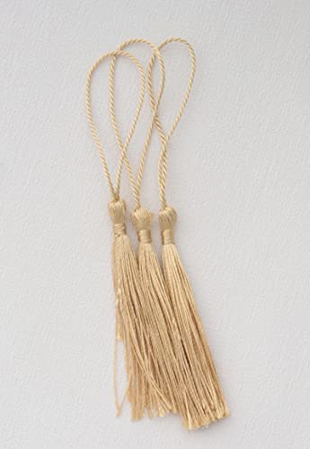 30 Pcs Mini Tassels Soft Flossy Bookmark Small Handmade Craft (Light Gold) - color: Light Gold