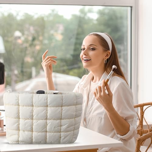 Hillban White Puffy Quilted Makeup Bag for Women Cosmetic Bag Gift, Classic - color: White, size: Classic