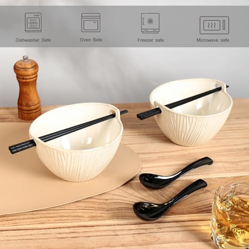 Ceramic Ramen Bowl with Chopsticks,6.7 Inch Noodle Bowls,Pho Bowls and Spoons Set,Japanese Bowl for Pho,Udon,Soba,Noodle,Microwave Safe,Set of 2 (Retro White) - color: Retro White