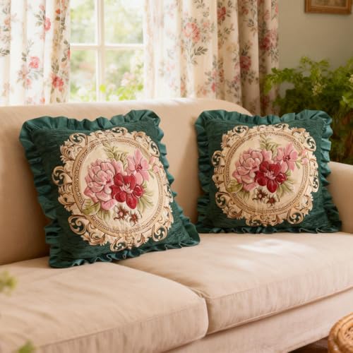 Set of 2 Velvet Green Pillow Covers for Sofa Couch - color: Green