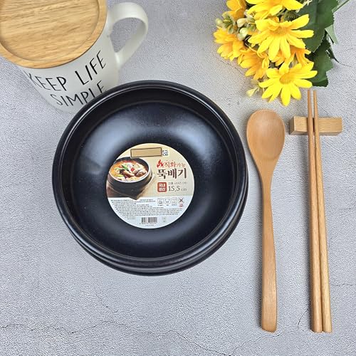 Korean Hot Pot Ttukbaegi 6.5 Inch Clay Cooking Bowl, Direct Fire Safe Ceramic Stew Pot for Soup, Rice, Noodle, Microwave & Dishwasher Safe Earthenware, Made in Korea, Black Mini Casserole (Large) - size: Large