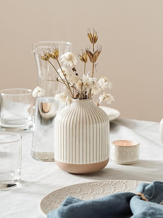 Boho Farmhouse Small Ceramic Vase for Pampas Grass & Flowers - 5.3 Inch Rustic White Vase, Centerpiece for Eucalyptus, Tiny Stems & Bouquets with Embossed Lines - color: Line
