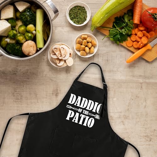 Funny Black Apron with Pockets for Man,Dad,Husband,Father in Law,Chef Daddy Women Grilling Apron BBQ Cooking Gifts - color: Apron-1