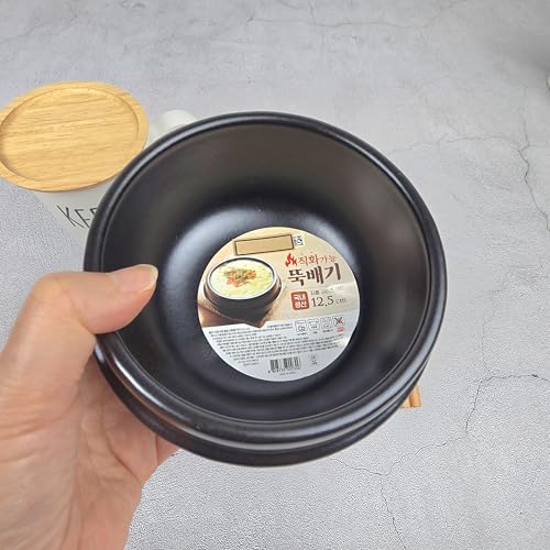Korean Hot Pot Ttukbaegi 5.5 Inch Clay Cooking Bowl, Direct Fire Safe Ceramic Stew Pot for Soup, Rice, Noodle, Microwave & Dishwasher Safe Earthenware, Made in Korea, Black Mini Casserole - size: Small