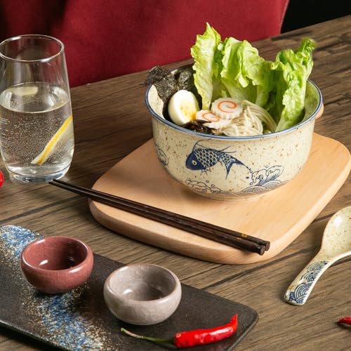 Ceramic Ramen Bowl Set of 2, Ramen Noodle Bowl with Lid 27oz Japanese Retro Style Soup, Pho, Udon Bowls, Matching Spoons and Chopsticks for Microwave & Dishwasher Safe, Fish - color: Fish, size: 2 Pcs