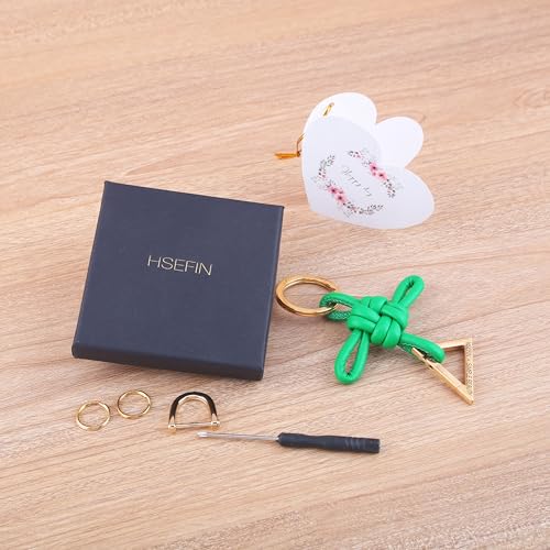 Ladies' genuine leather Chinese knot keychain, D-shaped horseshoe shaped car keychain, bag charm pendant - color: Green