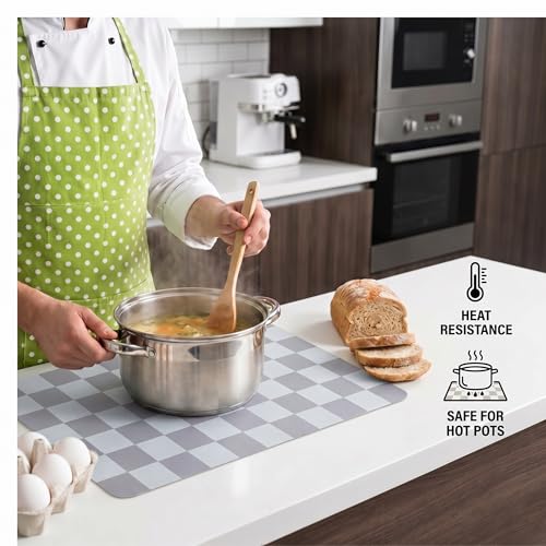 Set of 6 Checkerboard Non-Slip Washable Placemats for Dining Table - color: Gray