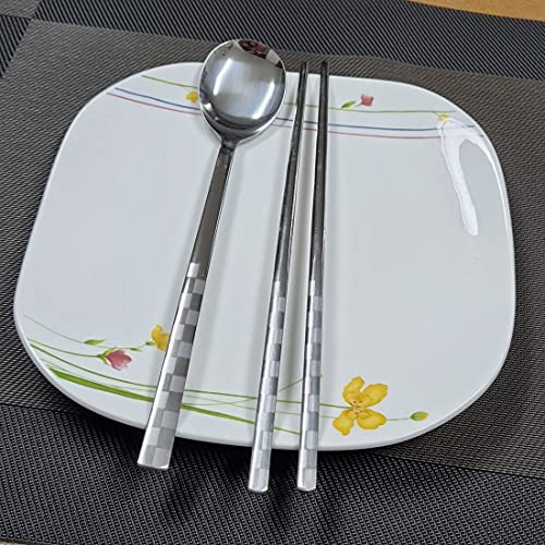 GARASANI Korean Traditional Cutlery Stainless Steel Spoons and Chopsticks Set (Silver Check) - color: Silver Check