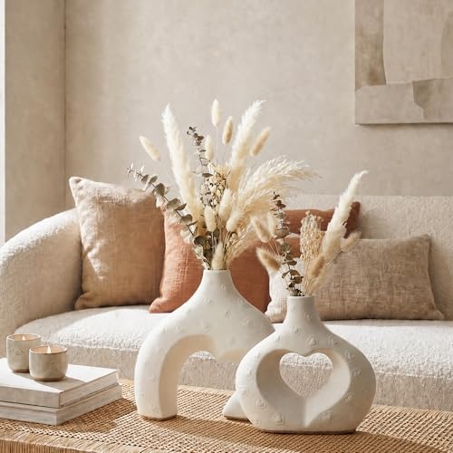 White Ceramic Flower Vases Table Decor Heart Shaped Vase Set of 2 - color: Large Cream White