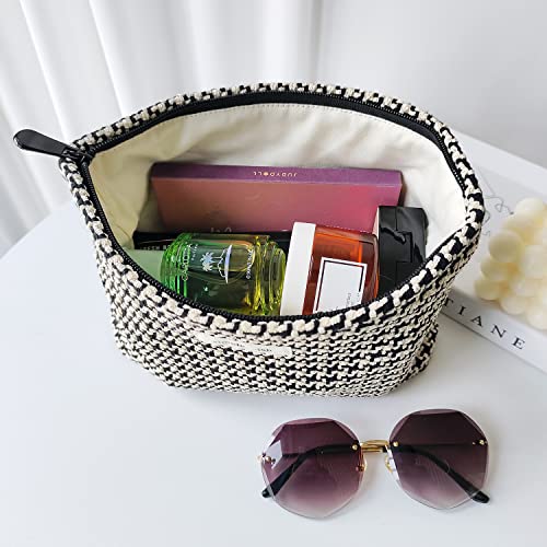 STARDW Travel Makeup Bag Organizer, Cosmetic Pouch for Women, Puppytooth - color: Checkered