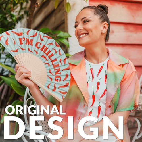 Fisura – Original Folding Fan I´m chilling, Wooden Hand Fans for Women foldable - Mint Design for Raves, Festivals, Weedings - Hanger included, Size: 16.7 x 9 inches - color: I'm Chilling, Mint