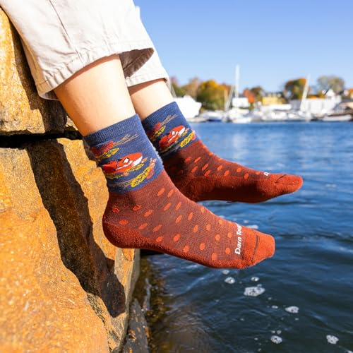 Darn Tough Vermont Women's Wildlife Crew Light Cushion Socks (6105) - color: Fox Foliage, size: Medium