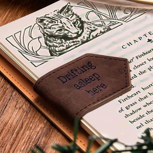 Magnetic Bookmark, Leather Cute Book Marker Clip for Teachers Students Book Lovers, Valentines Day Gifts for Her Mom Women Men Mothers Day Gift Ideas Home Decor Unique Page Mark Engraved with Words