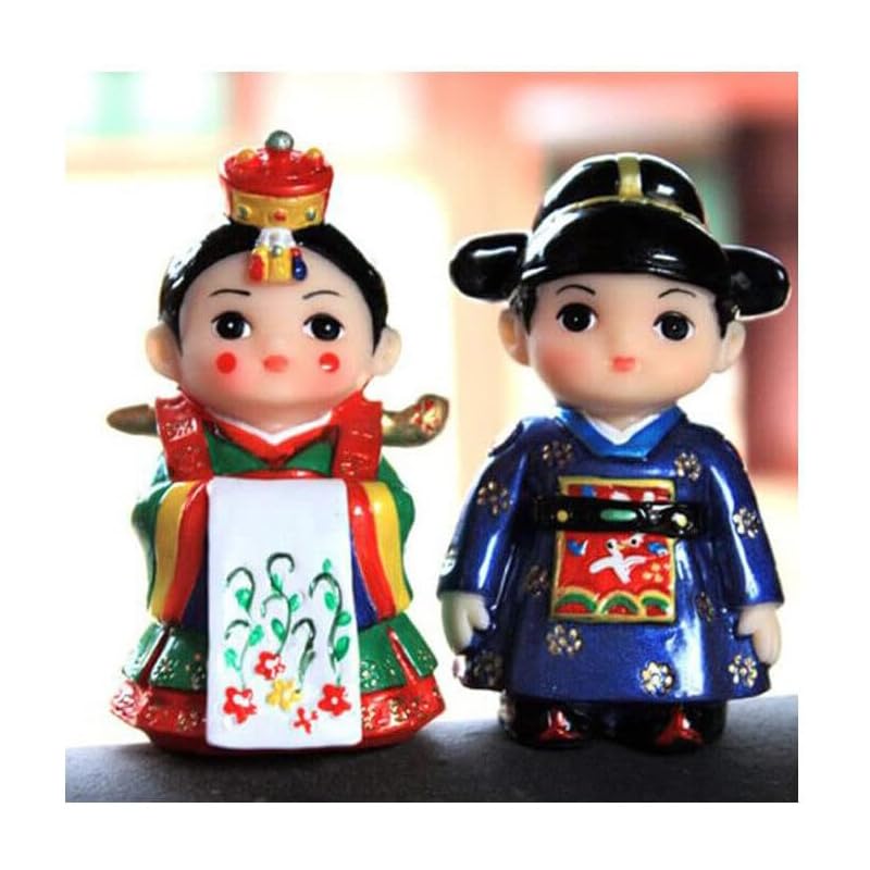 Korean Traditional Folk Decorations Figurine - Wedding Bride and Broom 3in Korean Hanbok Handicraft Product Collectible Figurine