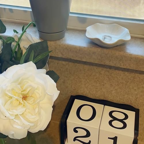 2Pcs Ceramic Jewelry Dish - Lotus Leaf Shape, for Ring Holder Necklace Small Key, Suitable for Mother Friend Sister, Gifts for Women, Cute Plate Trinket Tray, Home Decor (Blue & White) - color: Blue & White