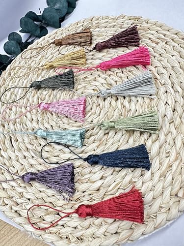 48Pcs Mini Bookmark Tassels Handmade Keychain Silky Tassel - color: Black
