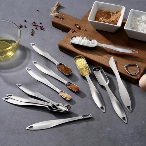 Measuring Cups and Spoons Set of 24 Piece in 18/8 Stainless Steel, Heavy Duty 8 Measuring Cups, 10 Measuring Spoons, 1 Leveler & 5 Mini Measuring Spoons Ideal for Dry and Liquid Ingredients - size: 24 Pieces: 8 Cups + 15 Spoons + 1 Leveler