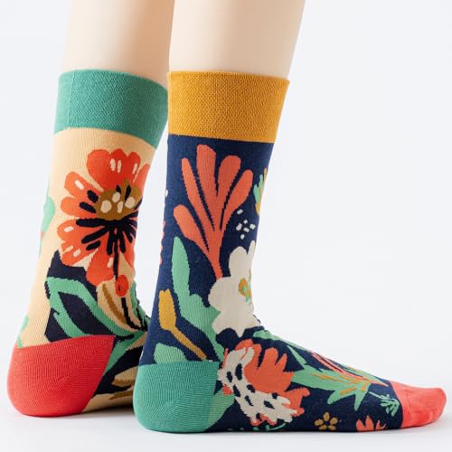 2 Pairs Cartoon Animal Crew Socks Fun Cotton Mid Calf Socks for Women - color: Florals