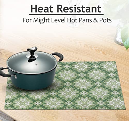 Ruvanti Placemats Set of 6, 100% Cotton Place Mats of 13"x19" – Grass Green - color: Grass Green