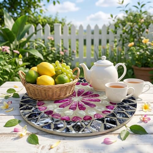 7.5" Mother of Pearl Shell Placemat, Round Decorative Charger Plate - color: Heart-shaped flower shell