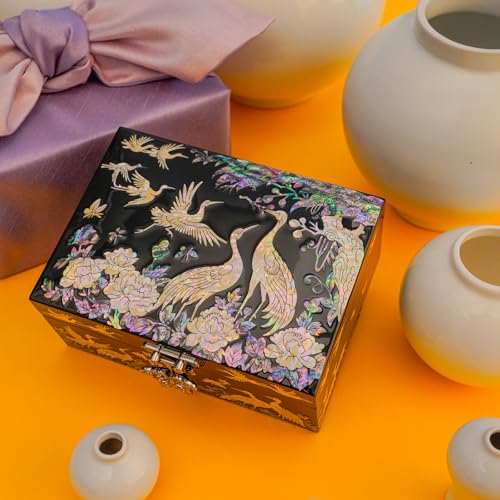 February Mountain Mother of Pearl Decorative Box Exquisite Black Lacquer Jewelry Box with Mother of Pearl Crane and Peony Design - style: Crane