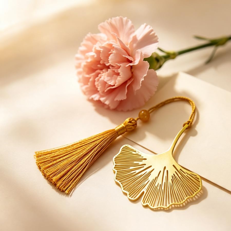 ARFUKA Bookmark Metal Ginkgo Bookmark Hollow Book Mark Leaf Bookmark with Tassel, Gifts for Women, Kids, Teens Girls, Readers and Book Lovers (Gold)