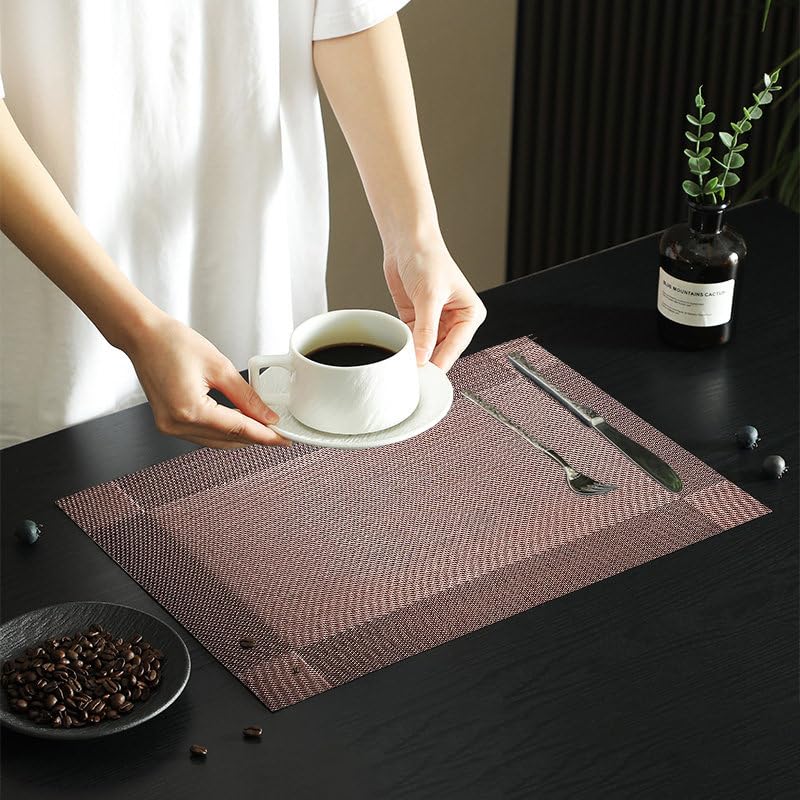 Vinyl Placemats Heat-Resistant Table Mats Washable Easy Clean Plastic Placemats for Dining Table Set of 6 (Brown) - color: 01: Brown, size: 6 Placemats