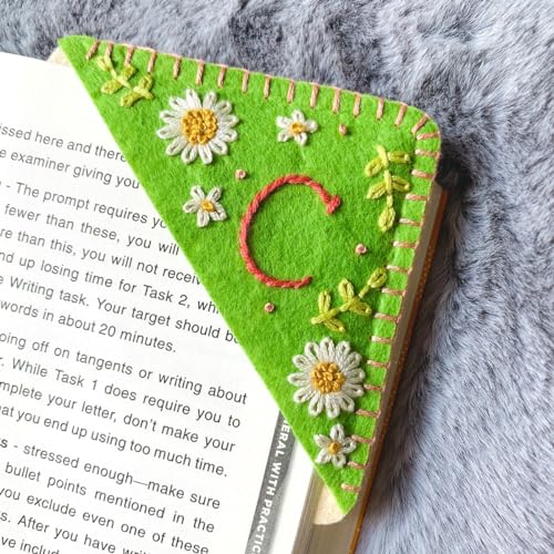 Personalized Hand Embroidered Corner Bookmark, Bookmarks for Women, Personalized Bookmark for Book Lovers, Cute Flower Book Mark by HNQCPCVU (C, Green) - color: Green, size: C