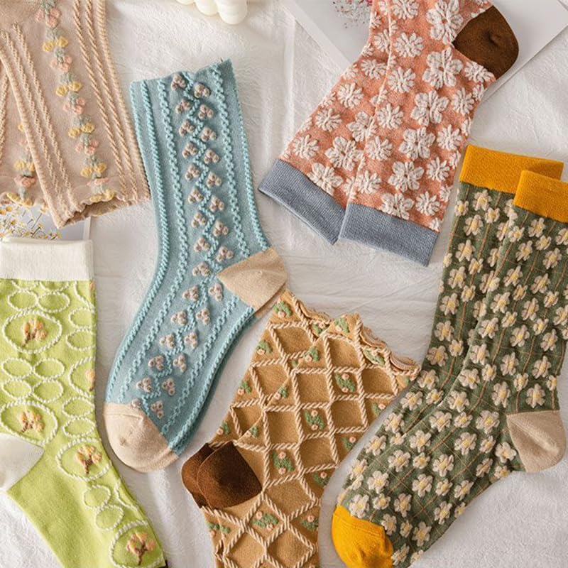 6 Pairs Socks for Women Mid Calf Socks Embossed Vintage Floral Pattern Women's Sock