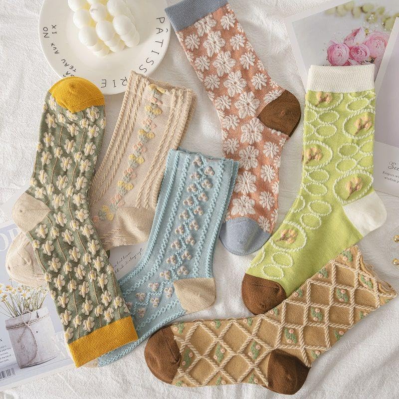 6 Pairs Socks for Women Mid Calf Socks Embossed Vintage Floral Pattern Women's Sock