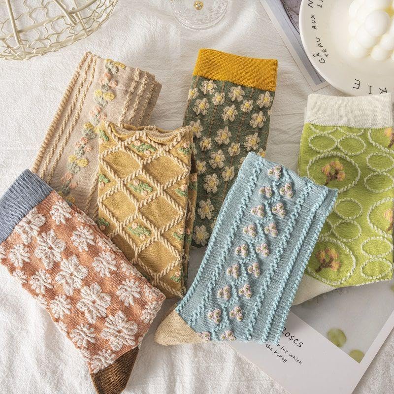 6 Pairs Socks for Women Mid Calf Socks Embossed Vintage Floral Pattern Women's Sock